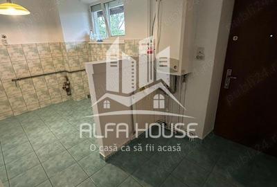 Vand 2 camere Decomandat zona Moroasa 1 - 4