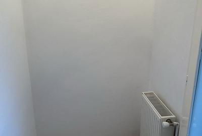 Spațiu comercial, de 22 mp, în Central - 3