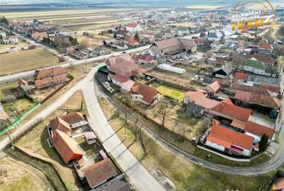 Casă cu 6 camere cu Canalizare în Chilieni - 2