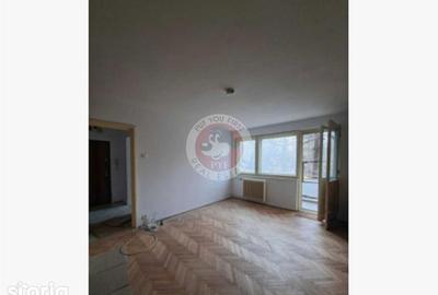 Apartament cu 3 camere decomandat în Drumul Taberei - 7