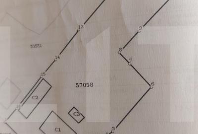 Casa batraneasca + Teren 1.666 mp intravilan, la 8 km de - 2