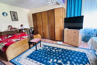 Casa cu 7 camere, 400 mp, 1500 mp de teren, Breazu - 10