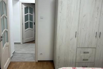 Apartament 3 camere, decomandat, 85 mp, 2 bai, centrala, ac, balcon, Decebal Apartament 3 camere, decomandat, 85 mp, 2 bai, centrala, ac, balcon, Decebal - 2