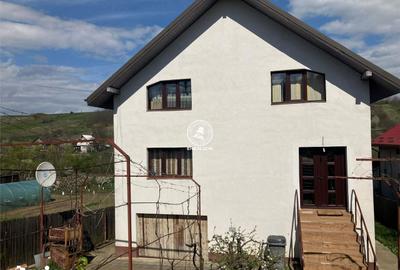 Casă cu 8 camere cu Teren 1172 Mp în Holboca - 5