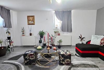 Proprietate multifunctionala,com.D-va Rosie,casa+sp.comercial+teren - 1