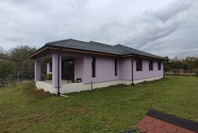 Casă cu 4 camere în Exterior Vest - 5