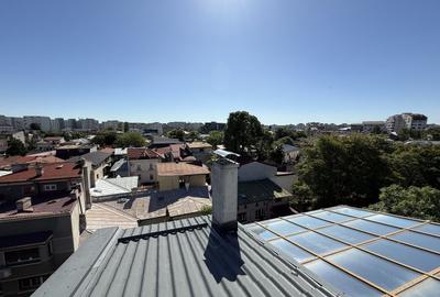 Casă individuală cu 13 camere cu Canalizare în Moșilor - 26