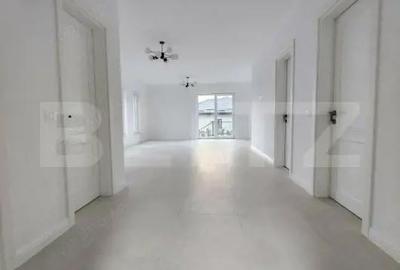 Casă cu 3 camere cu Teren 540 Mp în Salcea - 1