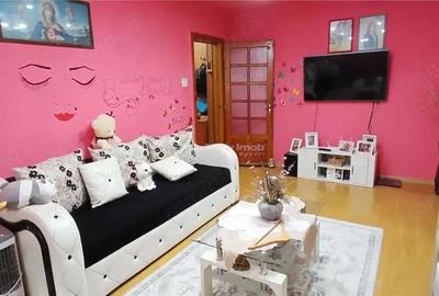 Apartament 2 Cam. Semidecomandate Moldova Noua CS - 16