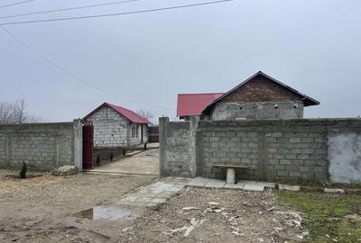 Casă cu 4 camere în Corbii Mari - 8