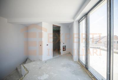 Vila situata in Palazu Mare zona Elvila - 16