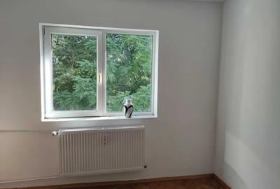 NORD-Cameliei-2cam-cubulet, cf1, dec,3/4, T, sg, izolat - 56000 euro - 3