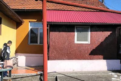 Casă cu 2 camere cu Teren 400 Mp în Cimpa - 3