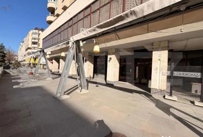 Spațiu comercial, de 186 mp, în Central - 14