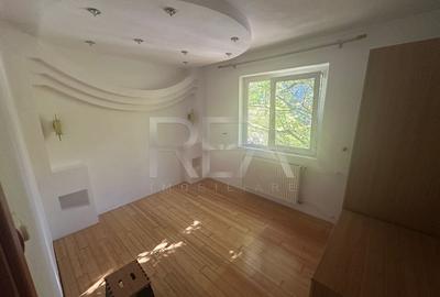 Apartament 3 Camere , Semi-Decomandat , Etaj 2/4 , Zona Brancoveanu - 3
