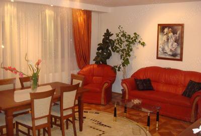 Casă cu 8 camere cu Teren 7000 Mp în Vâlcele - 6
