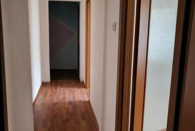 De vanzare apartament cu 3 camere  in localitatea  Feldioara Brașov! - 5