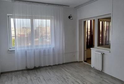 Spațiu comercial, de 30 mp, în Central - 6