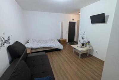 Garsonieră decomandată, mobilată în Apărătorii Patriei - 2