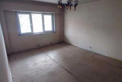 Apartament cu 3 camere decomandat în Central - 4