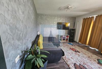 De vanzare apartament 3 camere/zona Rulmentul