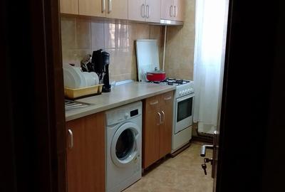 Inchiriez apartament 2 cam - 1