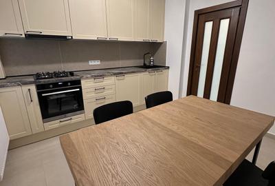 Apartament 4 camere decomandat, et 1, cu loc de parcare ideal pentru familie - 2