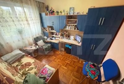 Apartament cu 3 camere decomandat în Minerul - 2