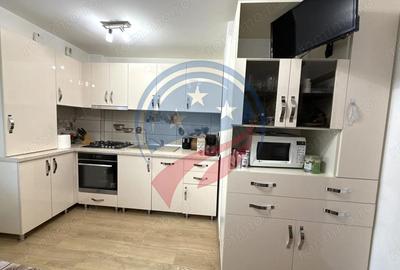 Apartament cu 4 camere decomandat în 1 Mai - 16
