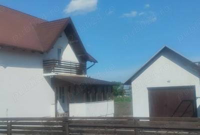 Casă cu 4 camere cu Teren 336 Mp în Rădăuți - 2