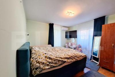 Casă cu 7 camere cu Teren 500 Mp în Dâmbul Rotund