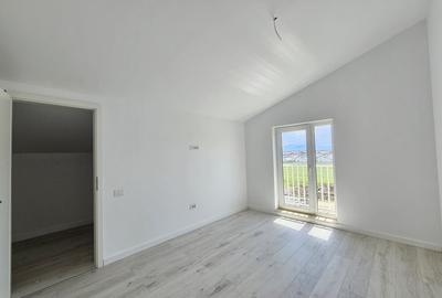 Apartament cu 3 camere tip penthouse, zona Primaverii, Sanpetru - 6