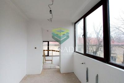 Casă individuală cu 7 camere cu Canalizare în Primăverii - 9