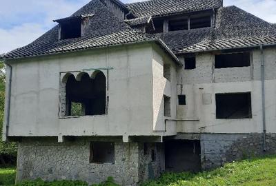 Conac situat in Breaza cu 2340 mp teren - 10