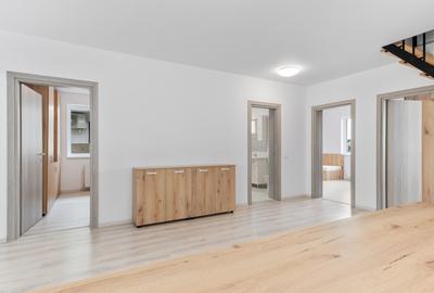 Vila noua, 5 dormitoare, 3 bai, teren 380 mp. Pret excelent - 5