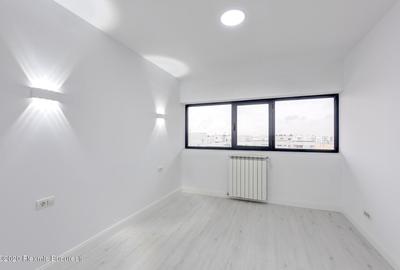 Apartament cu 4 camere semidecomandat în Colentina - 10