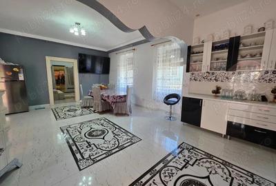 Casa proprietate unica in Hunedoara Central, langa Castelul Corvinilor - 1