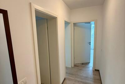 Apartament cu 2 camere decomandat, mobilat în Tractorul - 8
