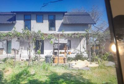 Casă cu 4 camere în Caporal Alexa - 1