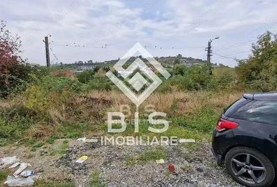 Teren de 711 mp, în Central - 11