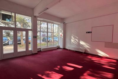 Spațiu comercial, de 65 mp, în Micro 15 - 6