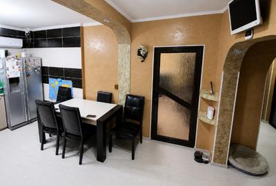 Apartament cu 3 camere decomandat, mobilat în Micro 17 - 4