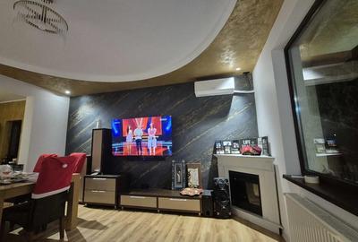 Casă cu 5 camere cu Teren 1120 Mp în Vânători - 1