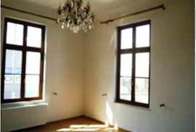 Apartament cu 5 camere decomandat, mobilat în Romană - 6