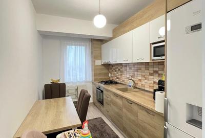 Apartament cu 3 camere decomandat în Roșu - 4