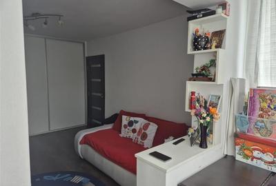 Apartament 2 camere renovat in zona centrala Apartament 2 camere renovat in zona centrala - 3