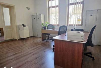 Apartament cu 3 camere în Eminescu - 2