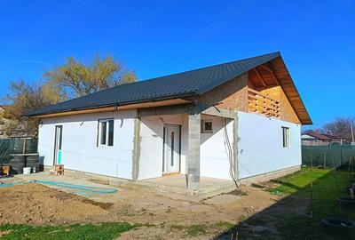 Casă cu Teren 500 Mp în Chiscani - 6
