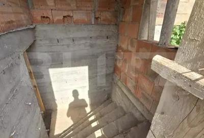 Casa plan parter 4 camere ?i beci in Barnova - 3