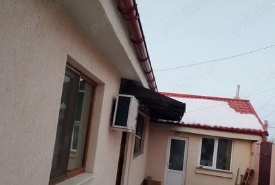 Casă cu 3 camere în Valu lui Traian